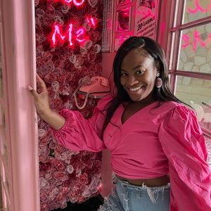 SHEIN Pink Balloon Sleeve Top